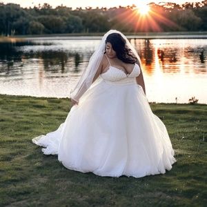 Plus size Ivory wedding dress